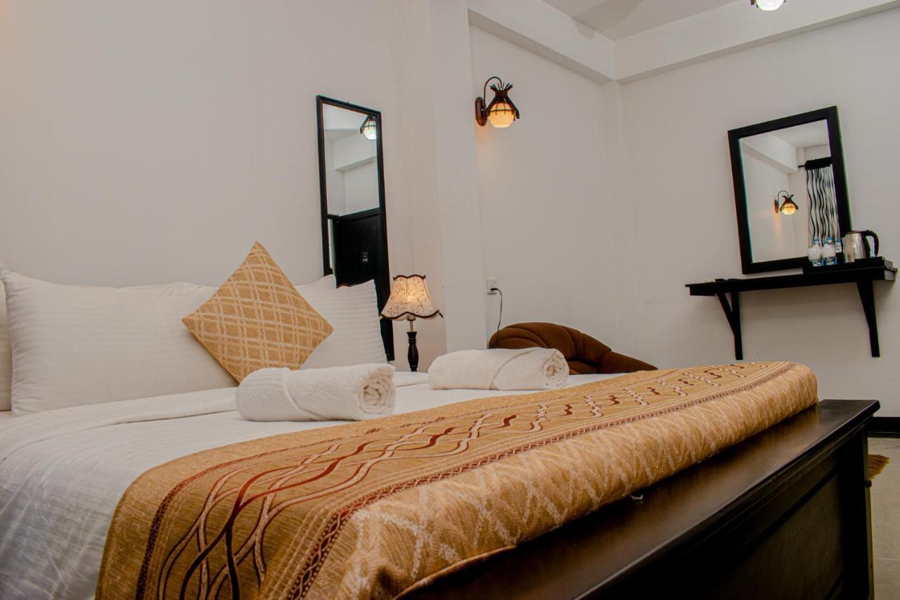 4 Aces Ella Otel Dış mekan fotoğraf