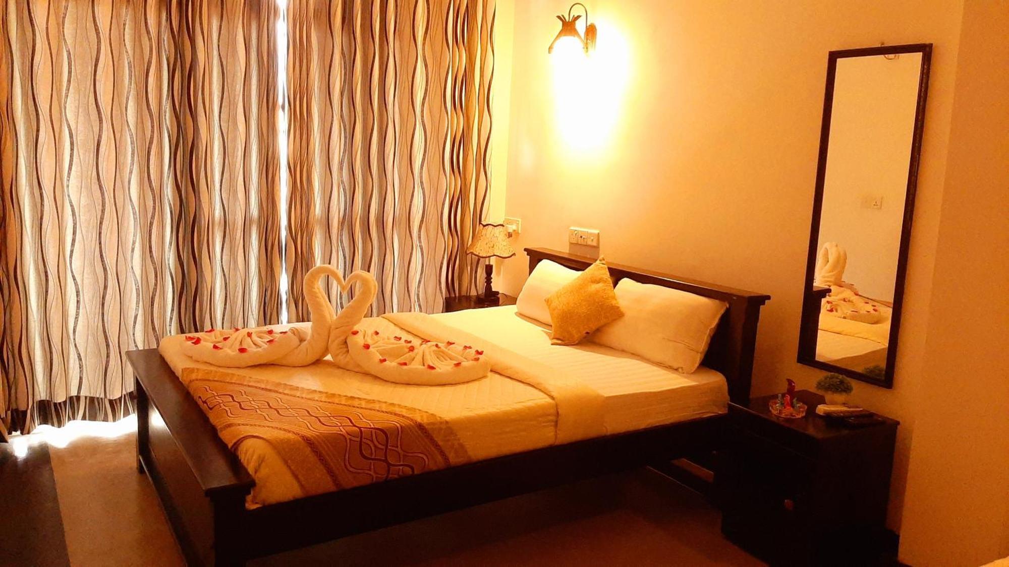 4 Aces Ella Otel Dış mekan fotoğraf