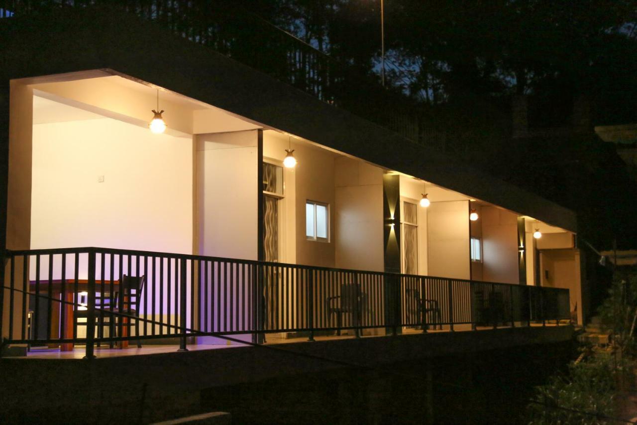 4 Aces Ella Otel Dış mekan fotoğraf
