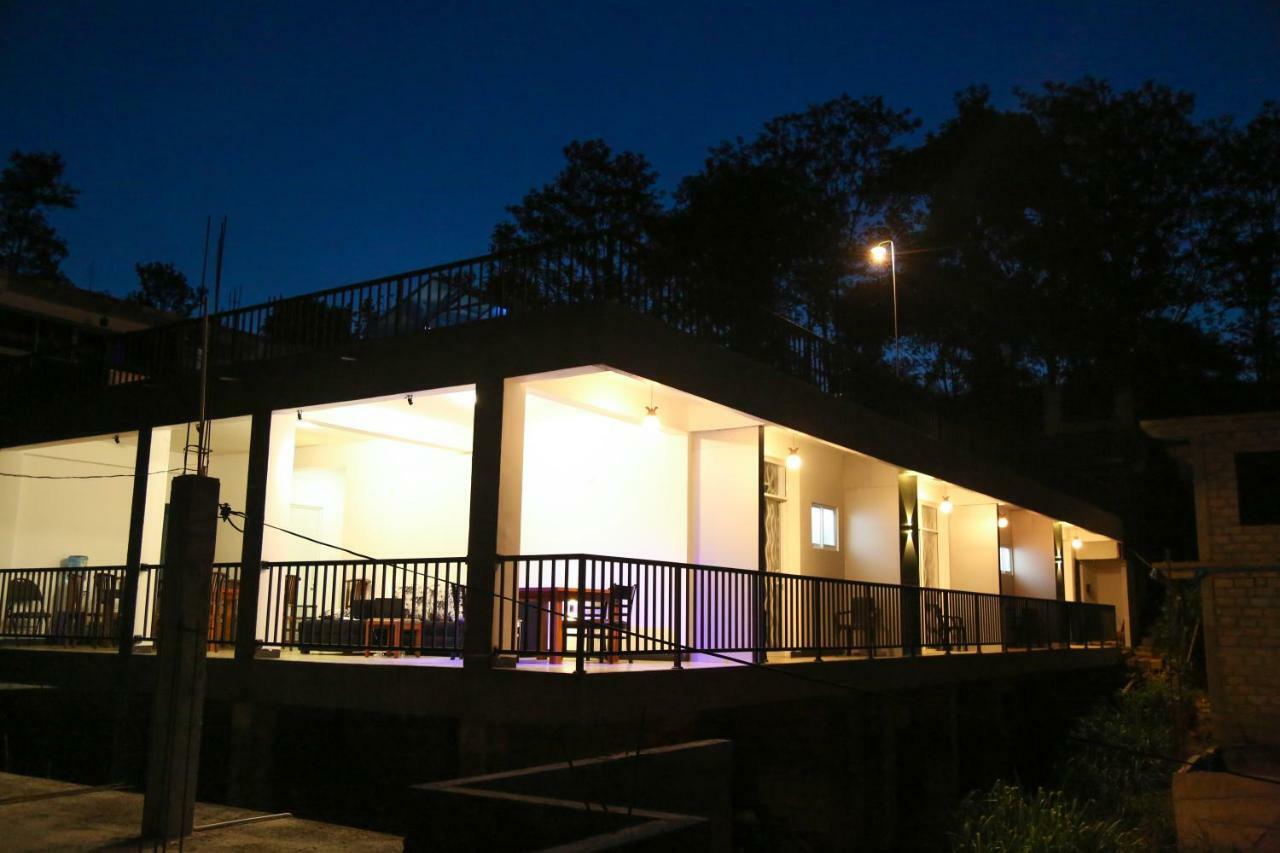 4 Aces Ella Otel Dış mekan fotoğraf